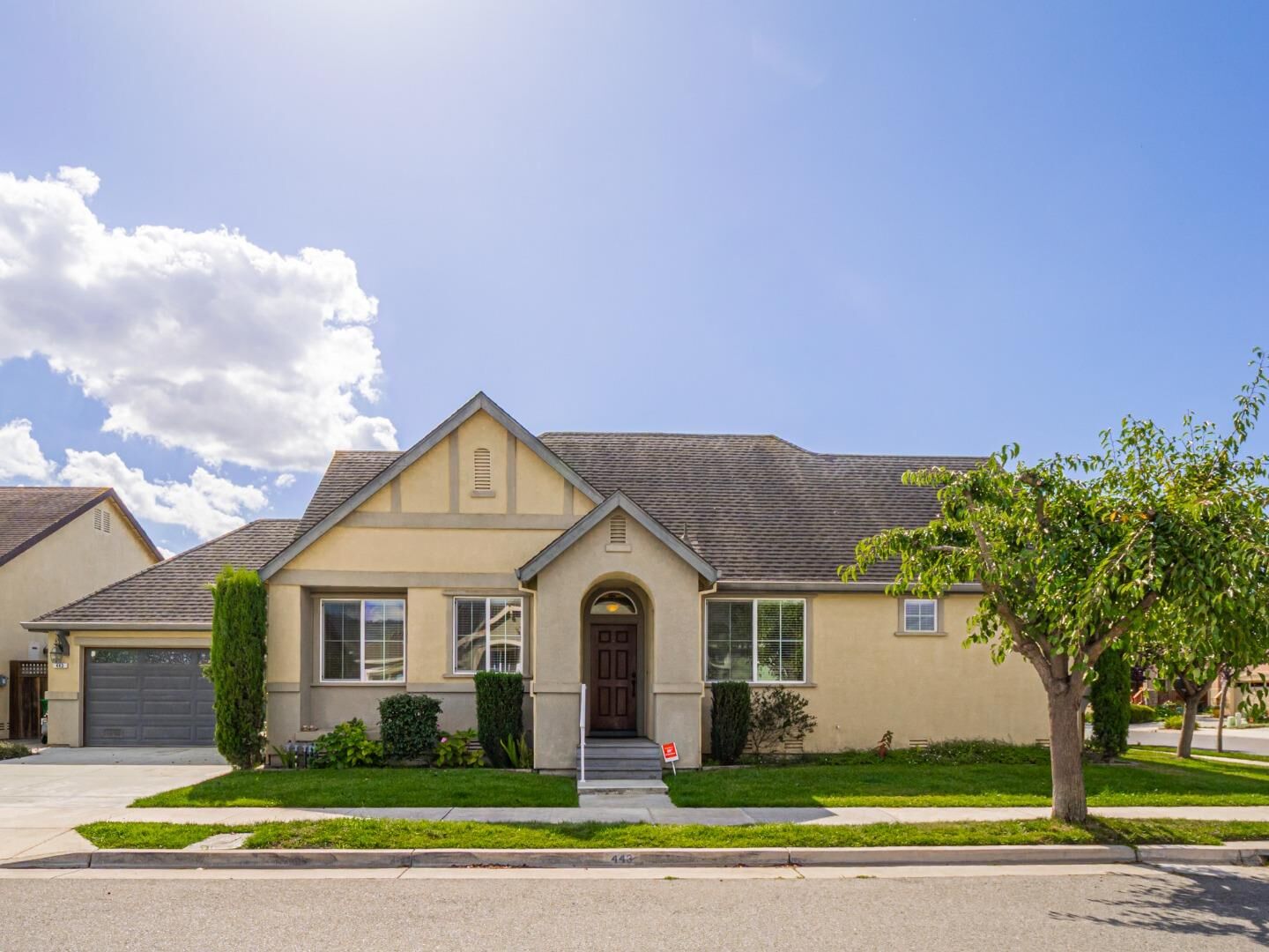 Property Photo: 443 Vivienne Drive CA 95076