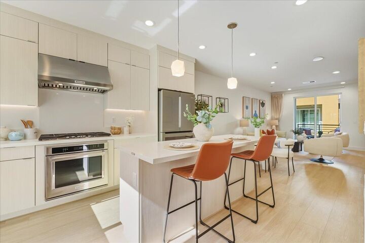 3388 Router Common  Fremont CA 94538 photo