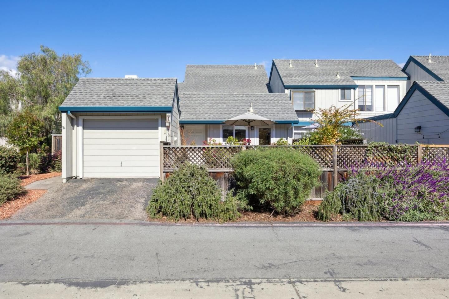 Property Photo:  2601 Mallory Lane  CA 95065 