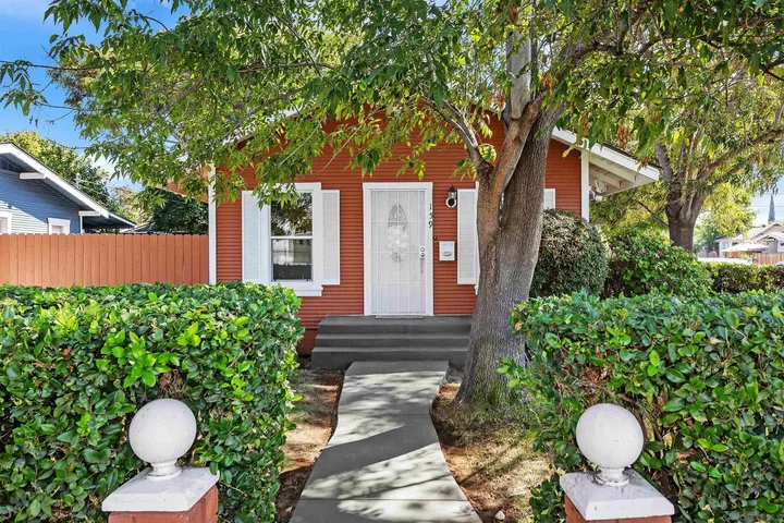 Property Photo: 159 W 5th Ave CA 92025