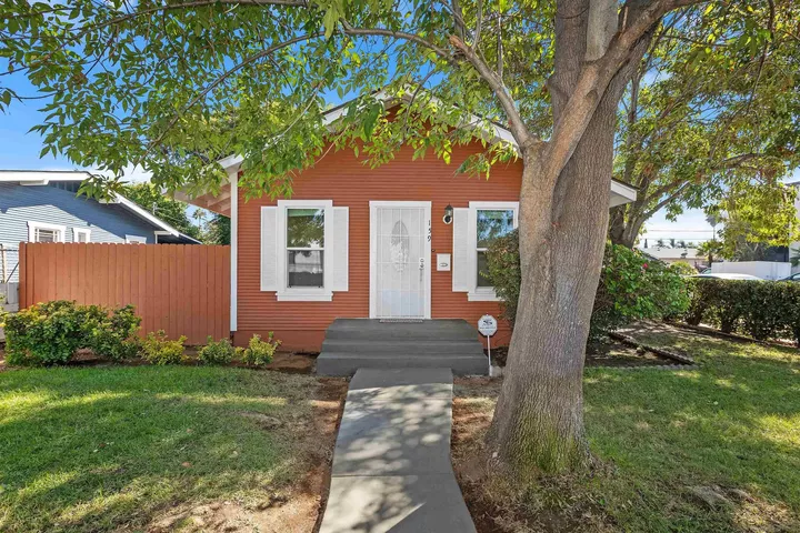 Property Photo:  159 W 5th Ave  CA 92025 