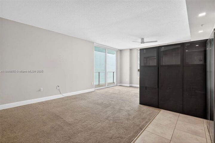 Property Photo: 1900 N Bayshore Dr 3605 FL 33132