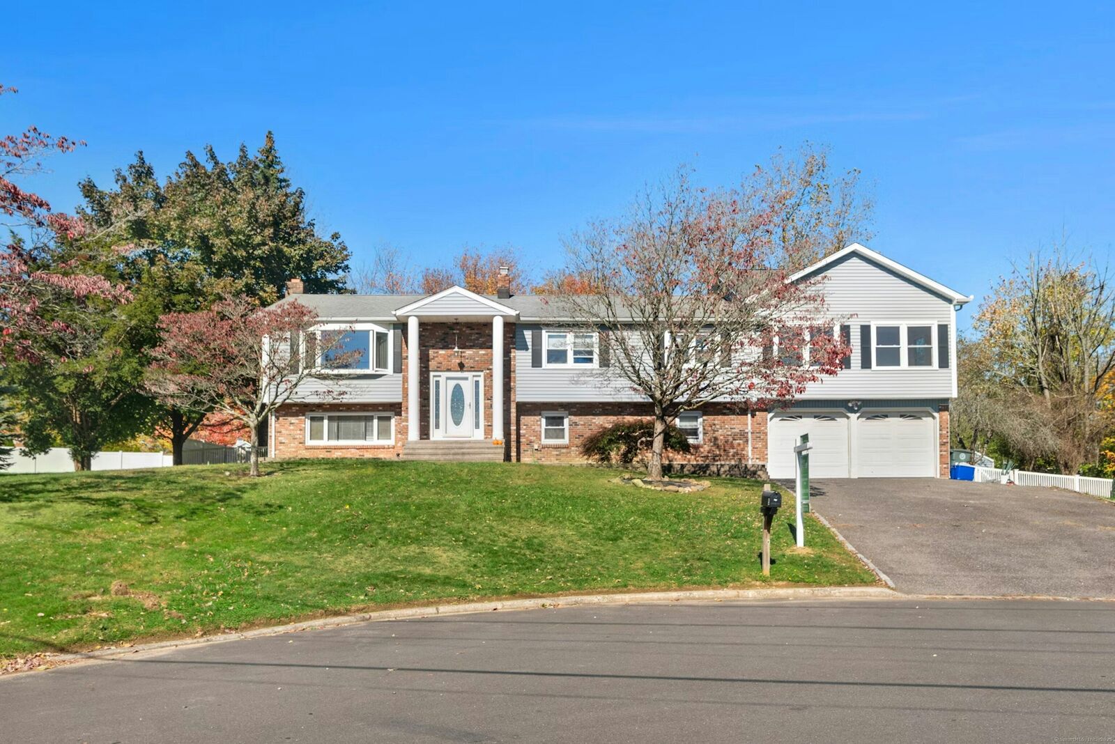 Property Photo:  5 Cora Place  CT 06460
