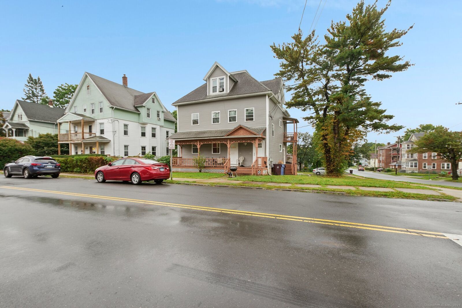 Property Photo:  133 Jubilee Street  CT 06051