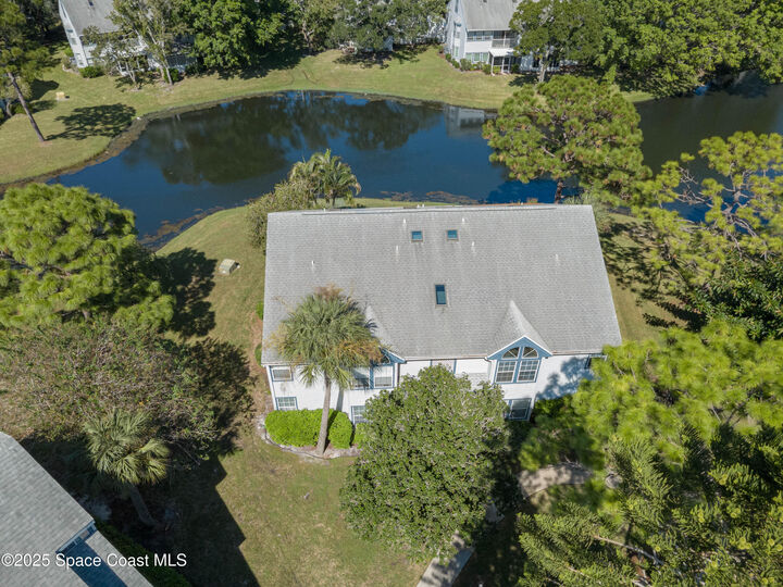 4870 Lake Waterford Way Way W  Melbourne FL 32901 photo