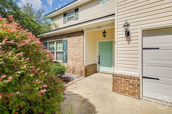 Property Photo:  601 Heathcliff Court  GA 31326 
