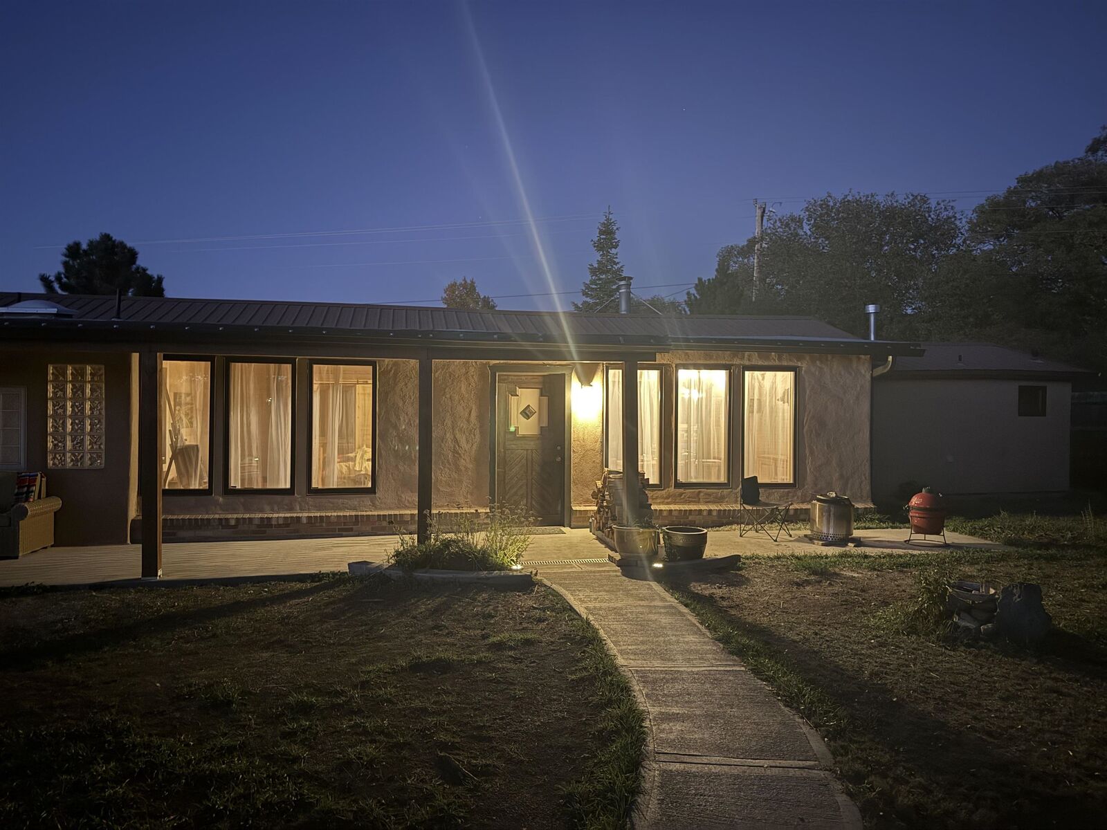 Property Photo: 605 Chapel Ln NM 87571