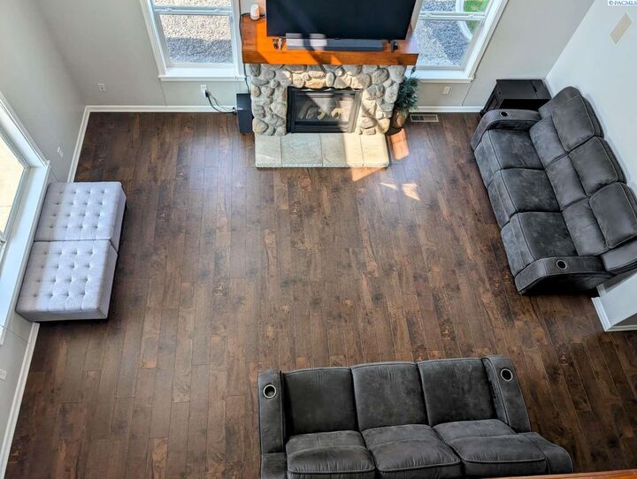 Property Photo: 6313 Balmoral WA 99301