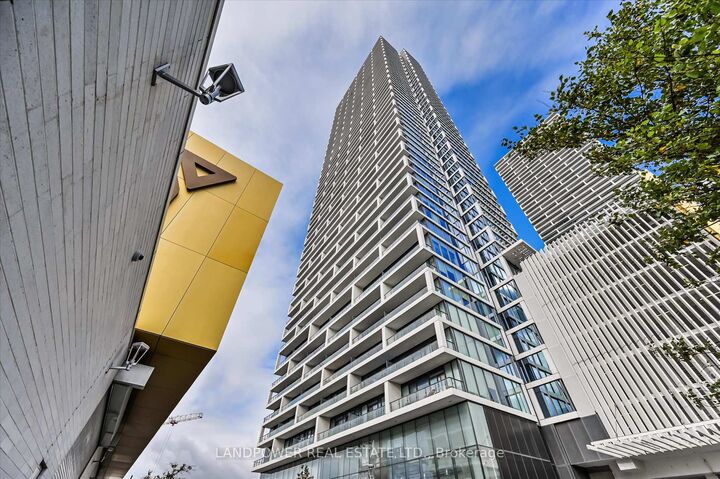 Property Photo:  5 Buttermill Avenue 1602  ON L4K 0J5