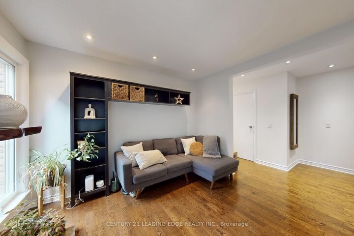 Property Photo:  43 Karma Road  ON L3R 4S8