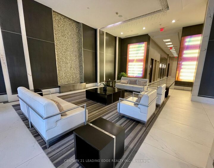 Property Photo:  181 Wynford Drive 1905  ON M3C 0C6