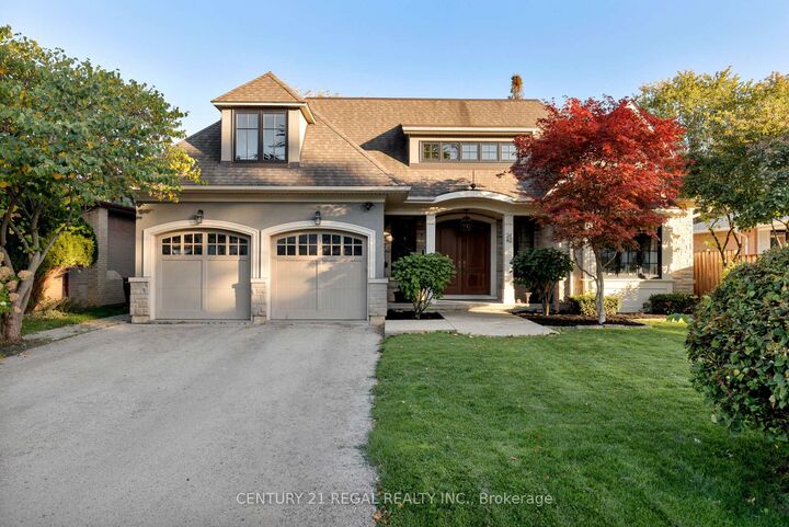 Property Photo:  2442 Meadowood Crescent  ON L6L 1V6