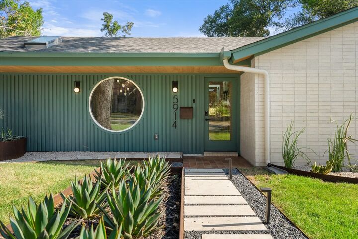 5914 Fairlane Drive  Austin TX 78757 photo