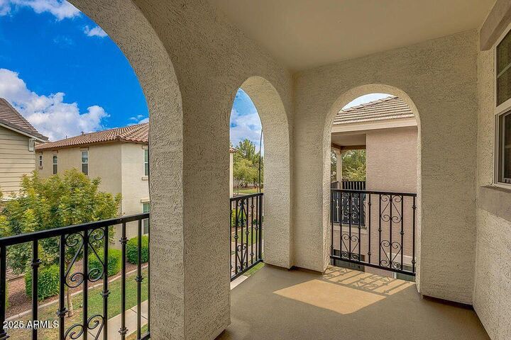Property Photo: 967 S Brewer Drive AZ 85296
