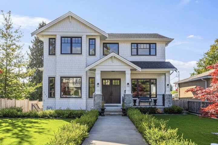 345 E 20th Street  North Vancouver BC V7L 3A8 photo