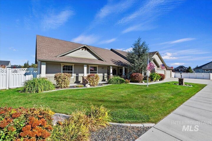 Property Photo: 617 Birch Falls ID 83605