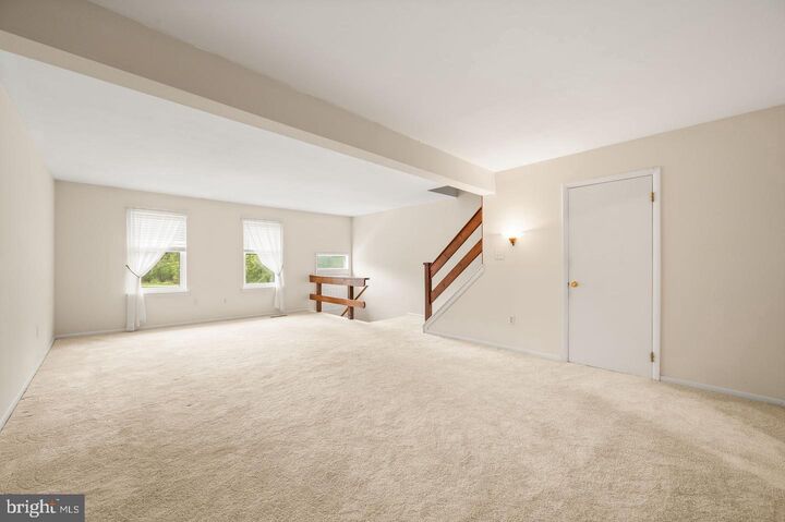 Property Photo: 113 Spring Lane 7 PA 19380