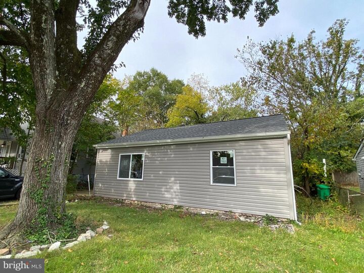 Property Photo:  907 Mentor Avenue  MD 20743