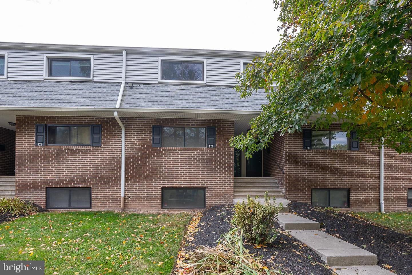 Property Photo:  121 Stony Way 121  PA 19403 
