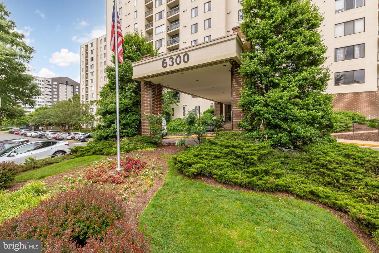 Property Photo: 6300 Stevenson Avenue 610 VA 22304