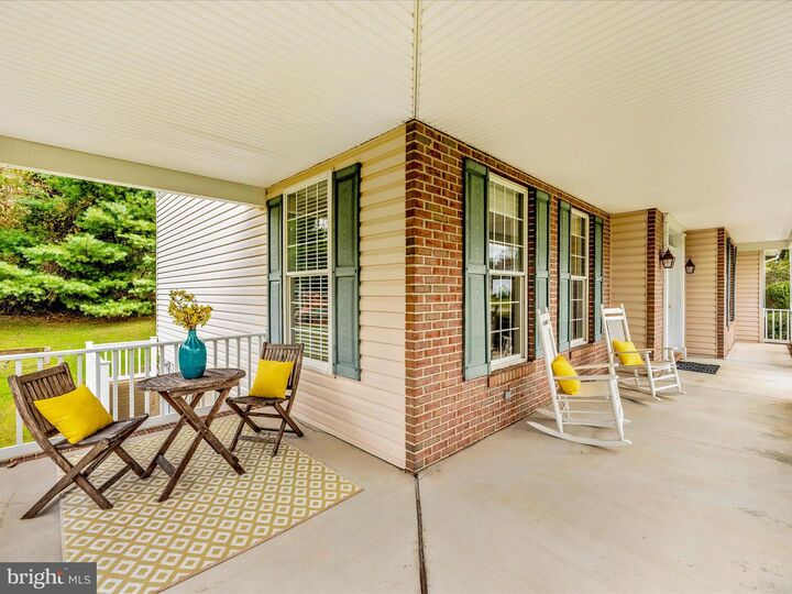 Property Photo: 16905 Daisy Dell Court MD 21111