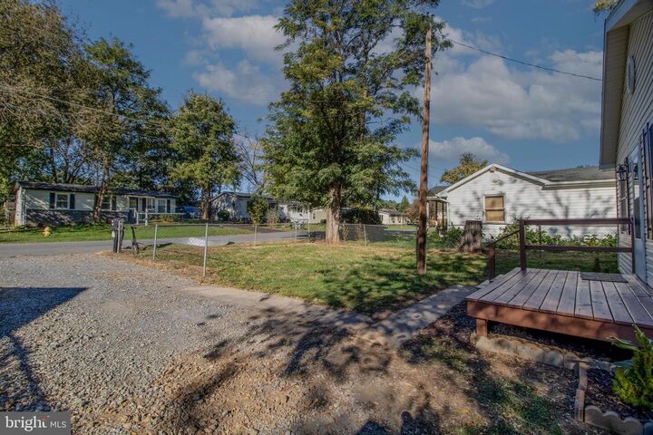 Property Photo: 712 1/2 Morgan Street WV 25401