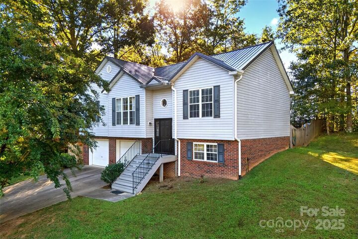 2691 Laurel Pointe Drive 23  Morganton NC 28761 photo