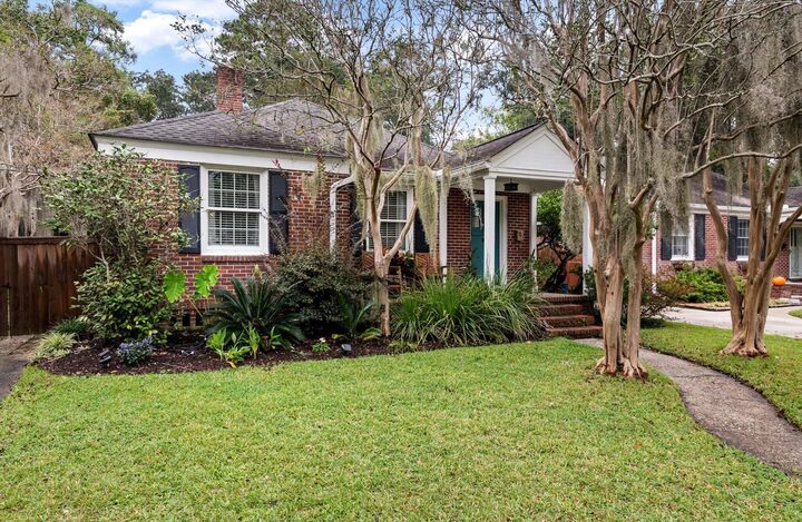Property Photo: 10 Lyttleton Avenue SC 29407