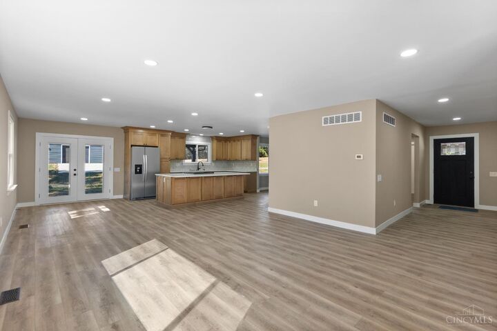 Property Photo: 10085 Pottinger Road OH 45251