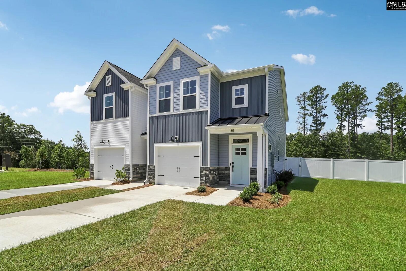 Property Photo: 2010 Armada SC 29229