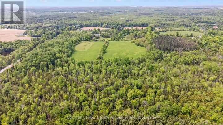 Photo de la propriété: 13085 Nassagaweya Puslinch Townline ON L0P 1J0