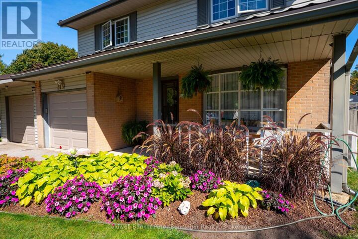 Property Photo: 313 Market Street ON N0H 2C0