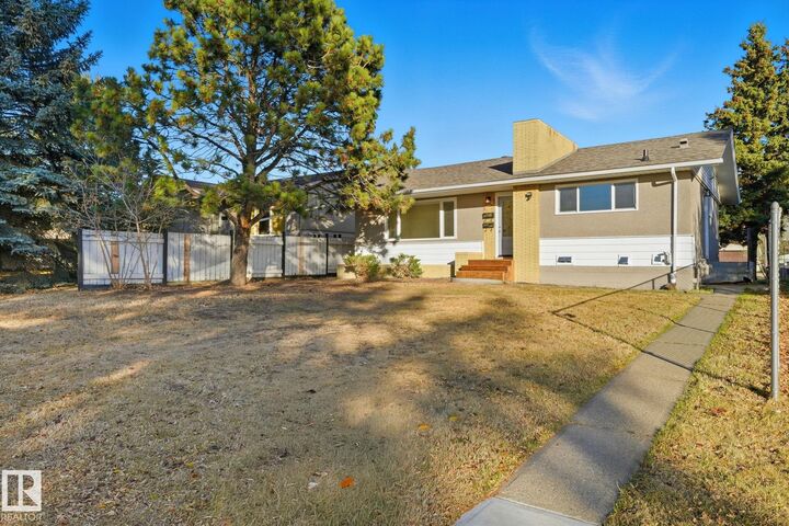 Property Photo: 12811 89 Street NW AB T5E 3J8