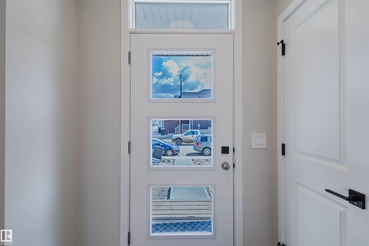 Property Photo:  2138 Crossbill Lane NW  AB T5S 0W4 