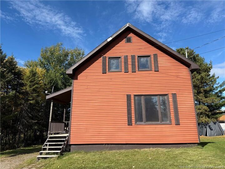 348 St-Jean Street — photo 1