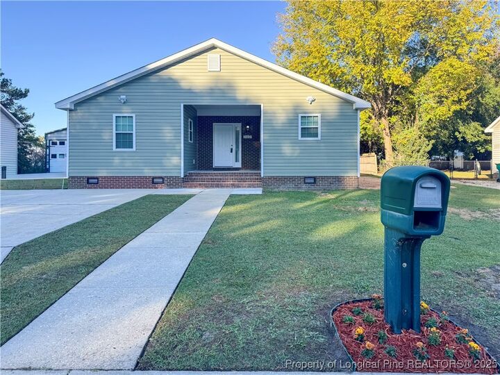 Property Photo:  3601 Cliffridge Drive  NC 28358 