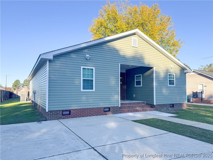 Property Photo: 3601 Cliffridge Drive NC 28358