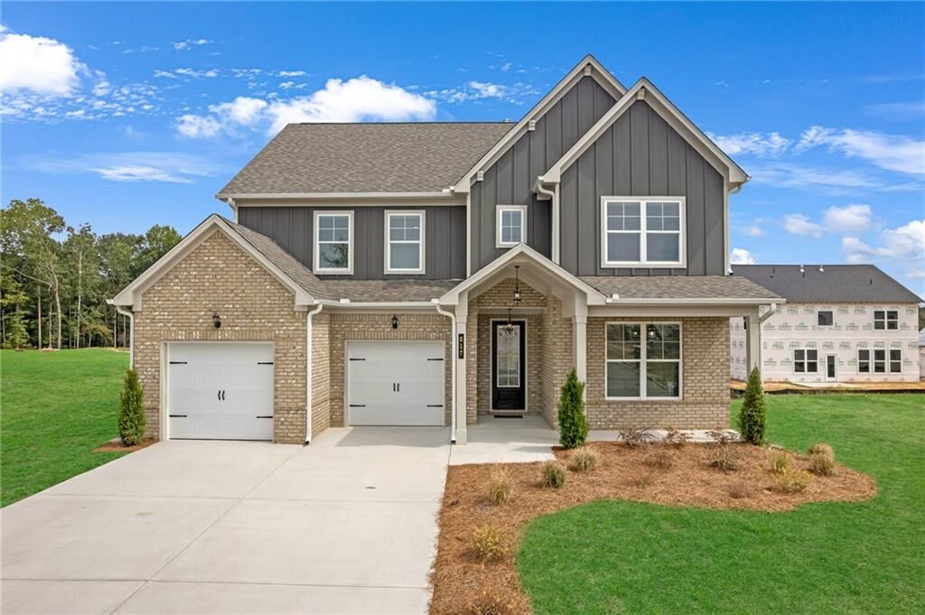 Property Photo: 224 Villa Rica Springs GA 30180