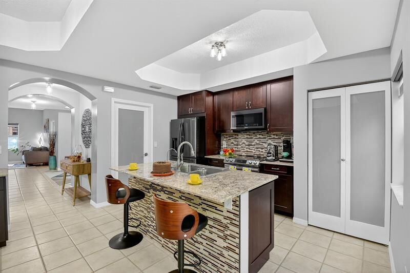 Property Photo:  4957 White Mangrove Way 4957  FL 33312 