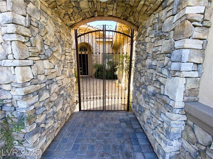 Property Photo: 23 Avenida Sorrento NV 89011