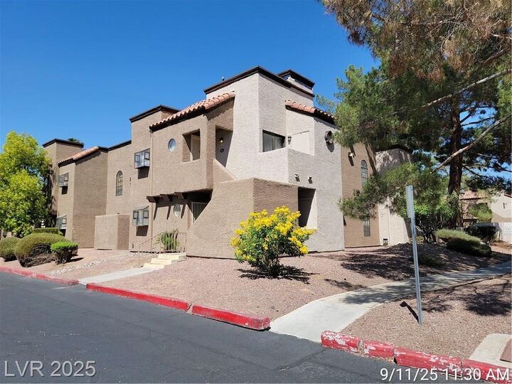 2984 Juniper Hills Boulevard 201  Las Vegas NV 89142 photo