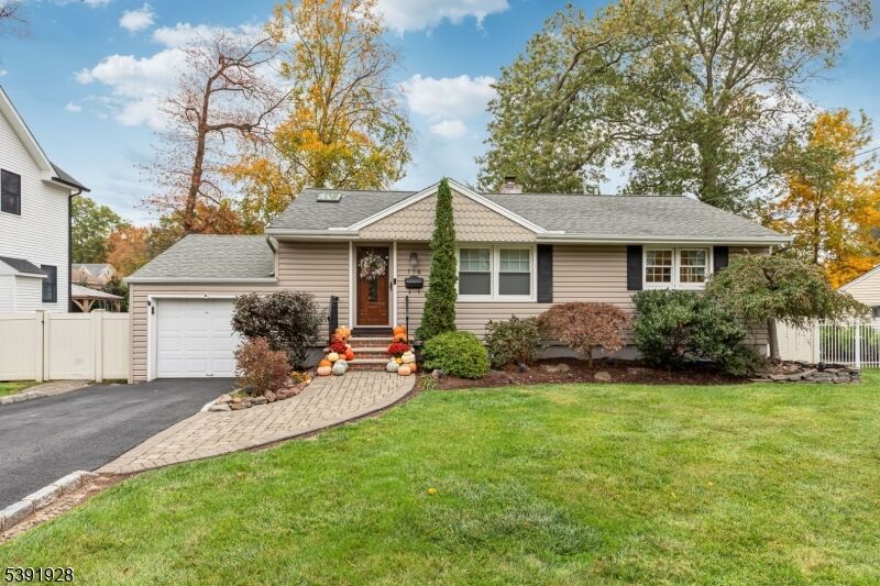 Property Photo:  116 Cedar St  NJ 07090