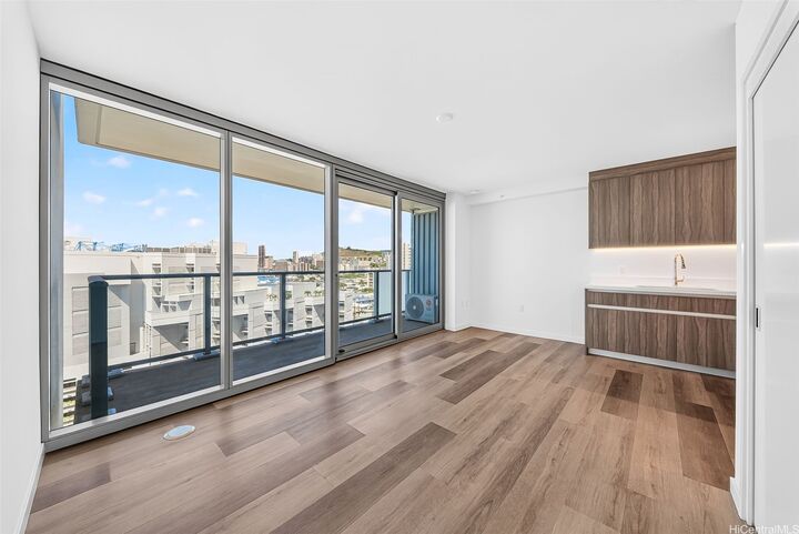 Property Photo: 1500 Rycroft Street 1410R HI 96814