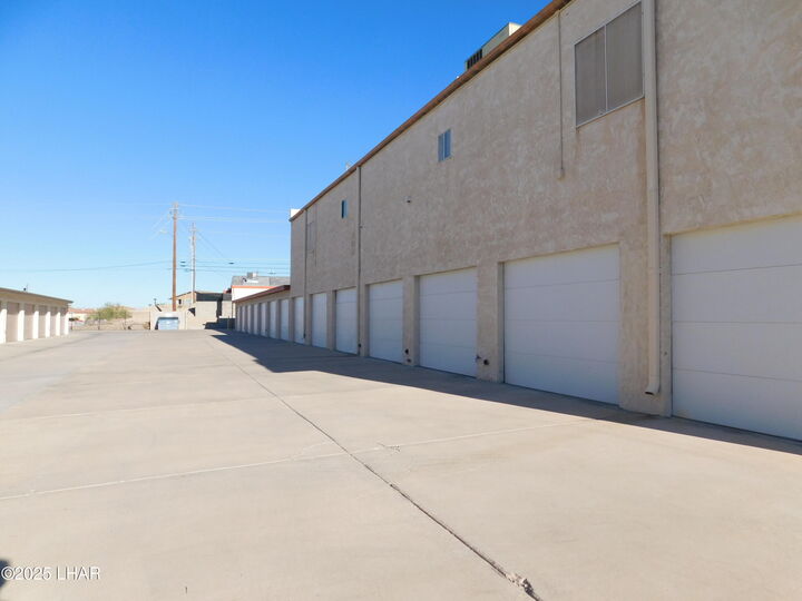 Property Photo: 2301 N McCulloch Blvd 5 AZ 86403