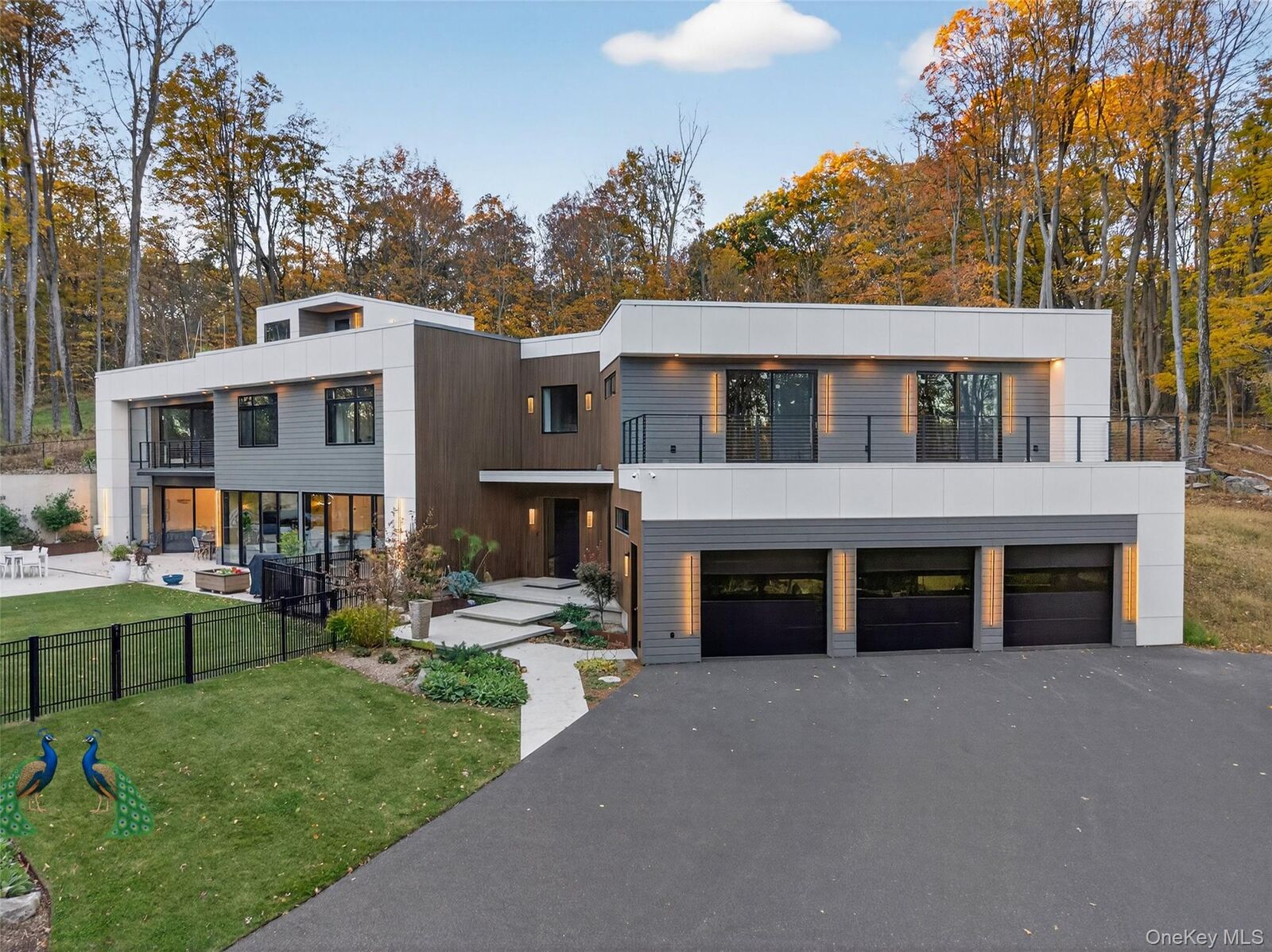 Property Photo:  9 Warwick Isle Boulevard  NY 10969