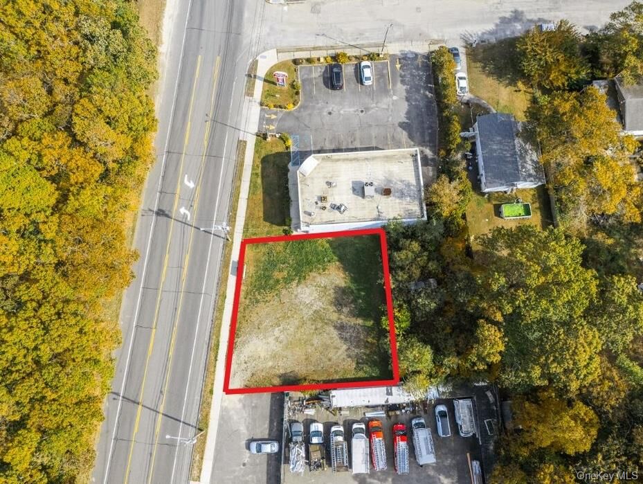 Property Photo:  586 Montauk Highway  NY