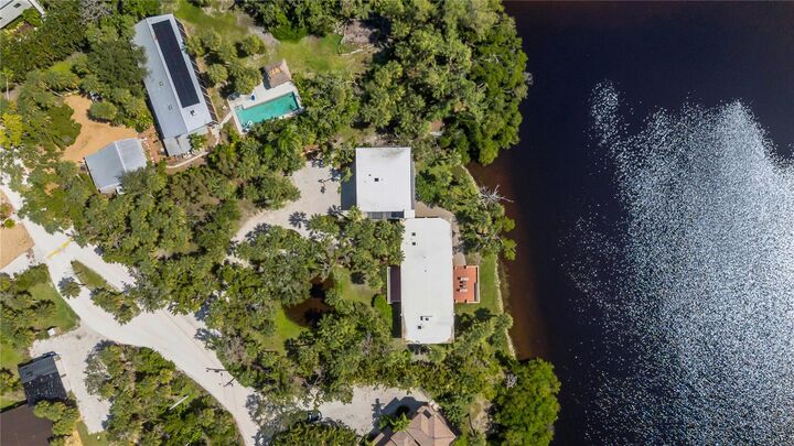 Property Photo:  62 Sandy Hook Road S  FL 34242