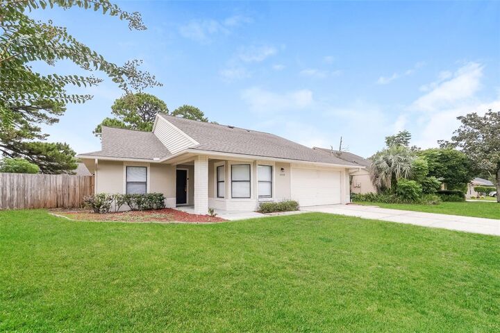 Property Photo:  1059 Beckstrom Drive  FL 32765