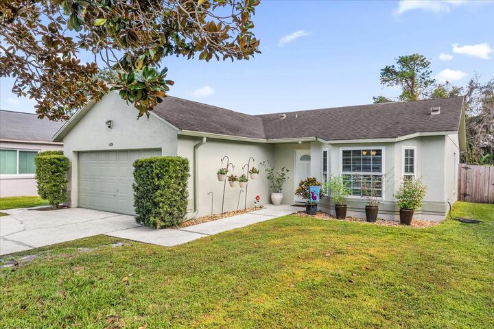 Property Photo:  1054 Brielle Avenue  FL 32765