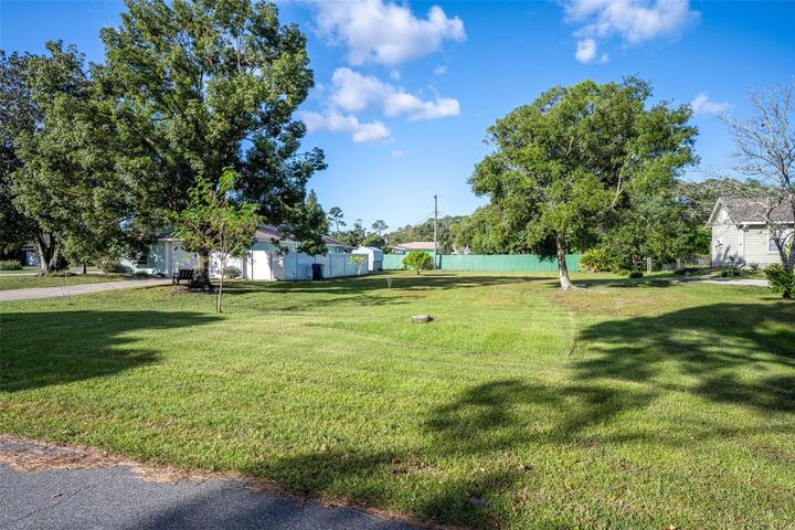 Property Photo: 1466 Colin Kelly Avenue FL 32124